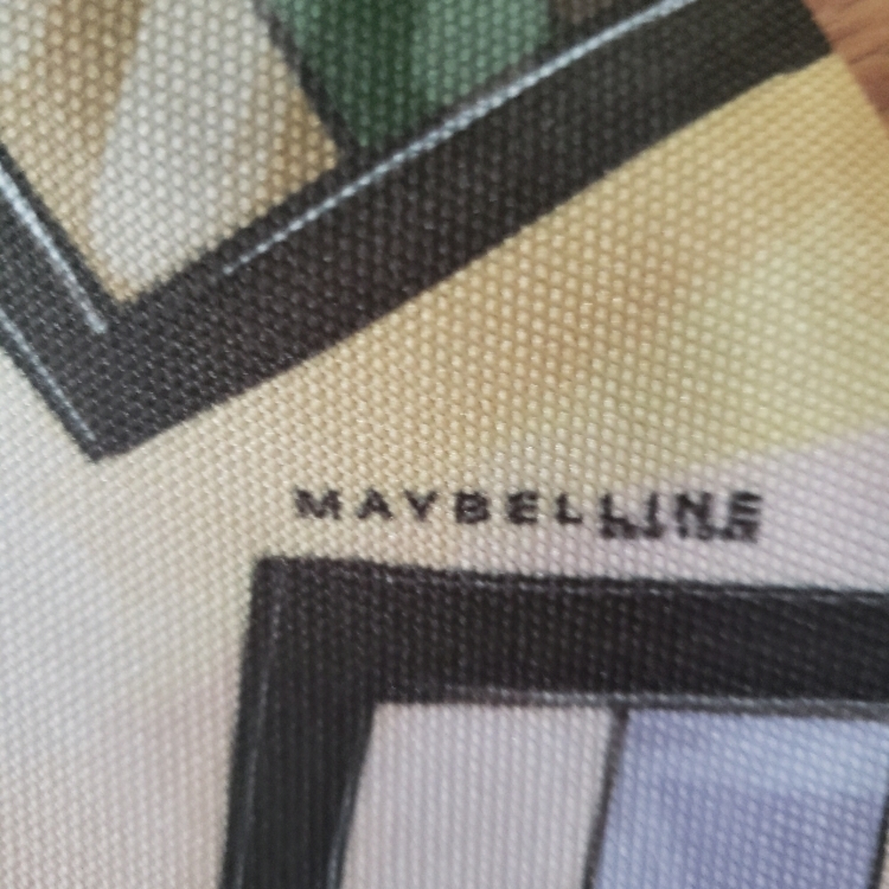 Maybelline Multicolor Cosmetic Bag - Picture 3 of 3